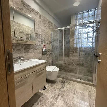 Wukela Apartman