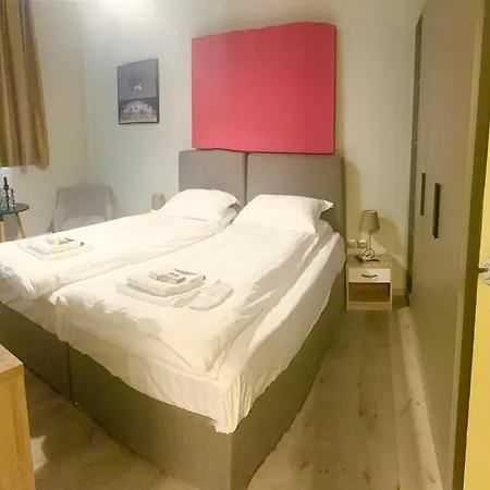 Wukela Apartman *